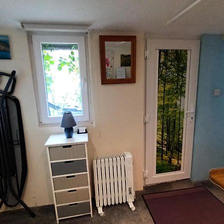וויטני Private Suite In Oxfordshire, A40 מראה חיצוני תמונה