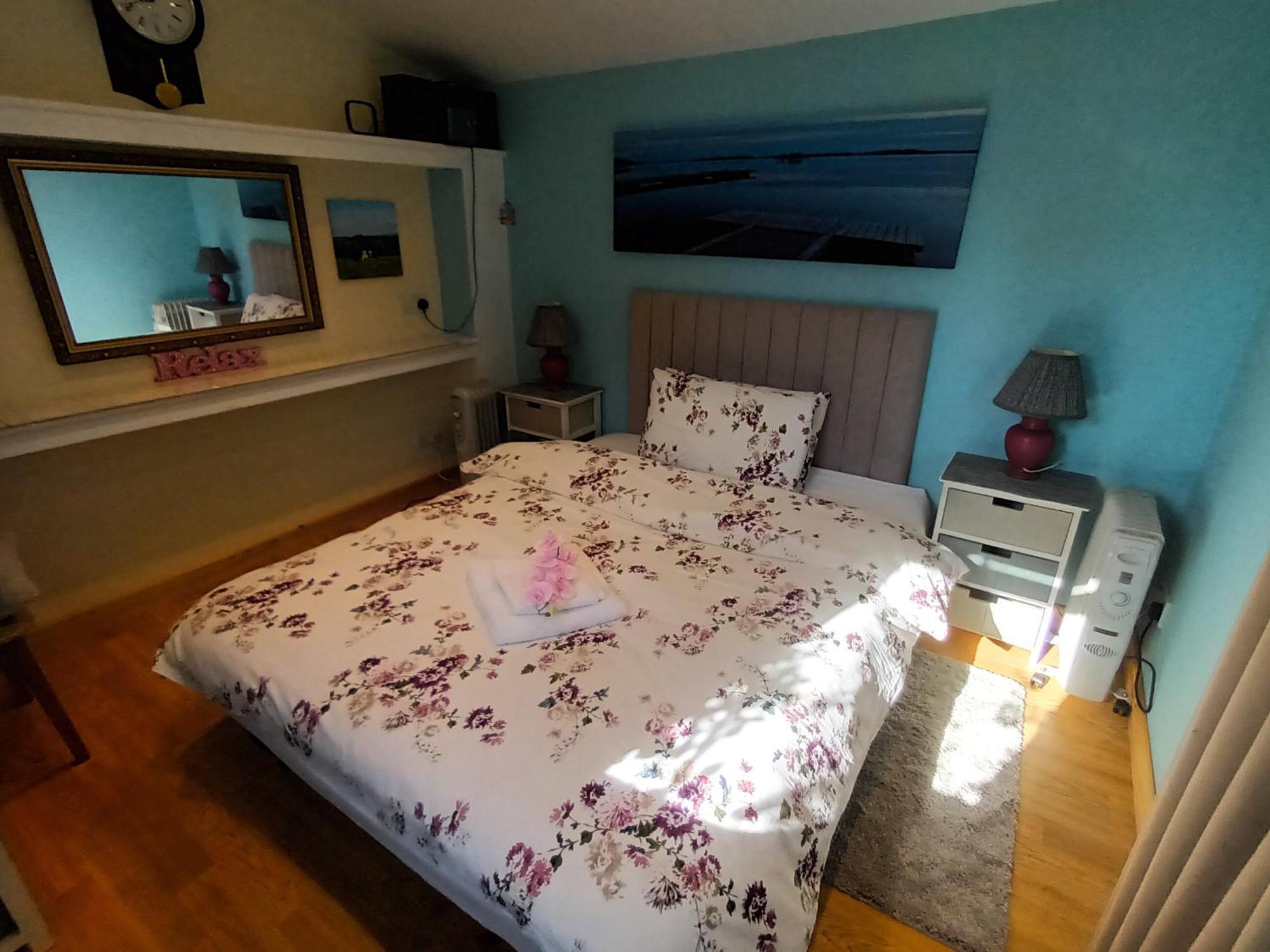 וויטני Private Suite In Oxfordshire, A40 מראה חיצוני תמונה